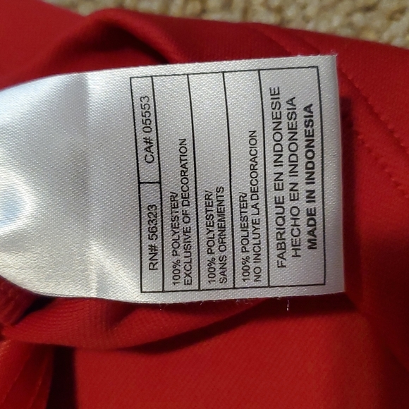 Kids Red Nike light weight Jacket - Picture 5 of 6